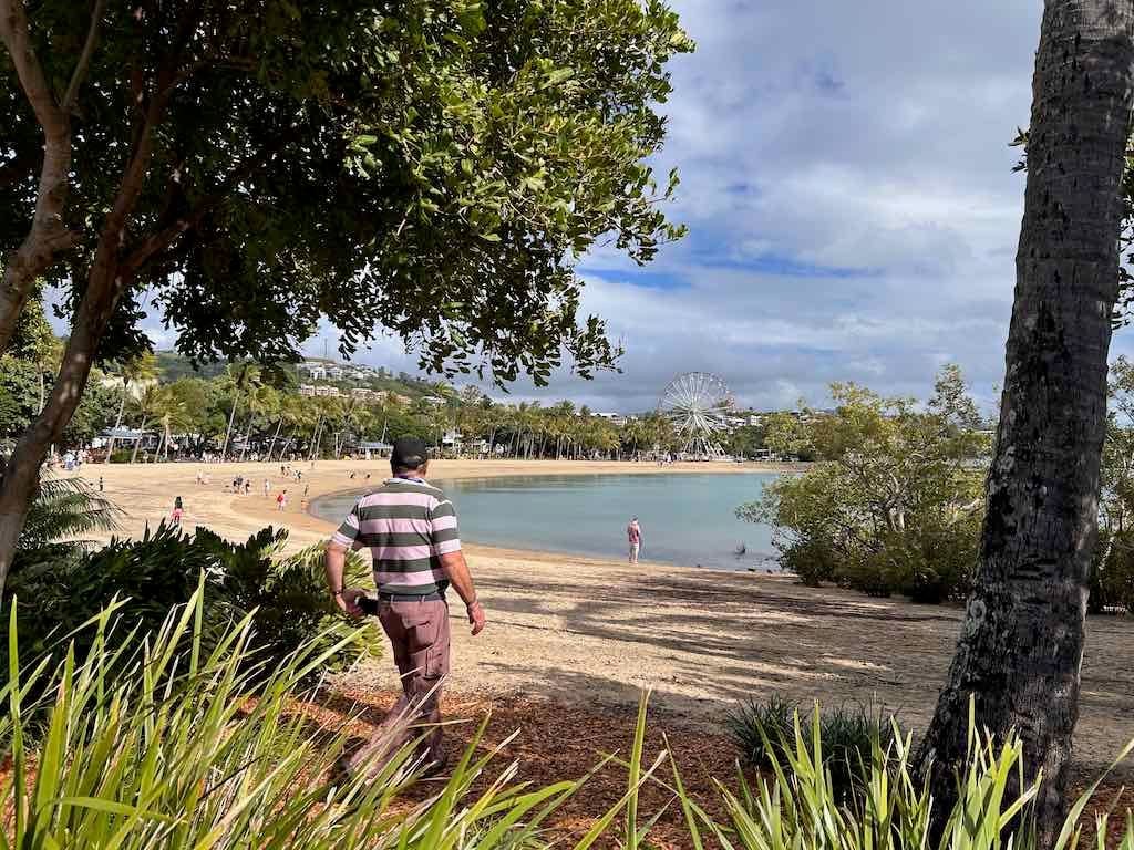June 2026 : 10 Day Carinval Cruise - Cairns , Arlie Beach & Moreton Bay Island Image -6a54ae34532bf