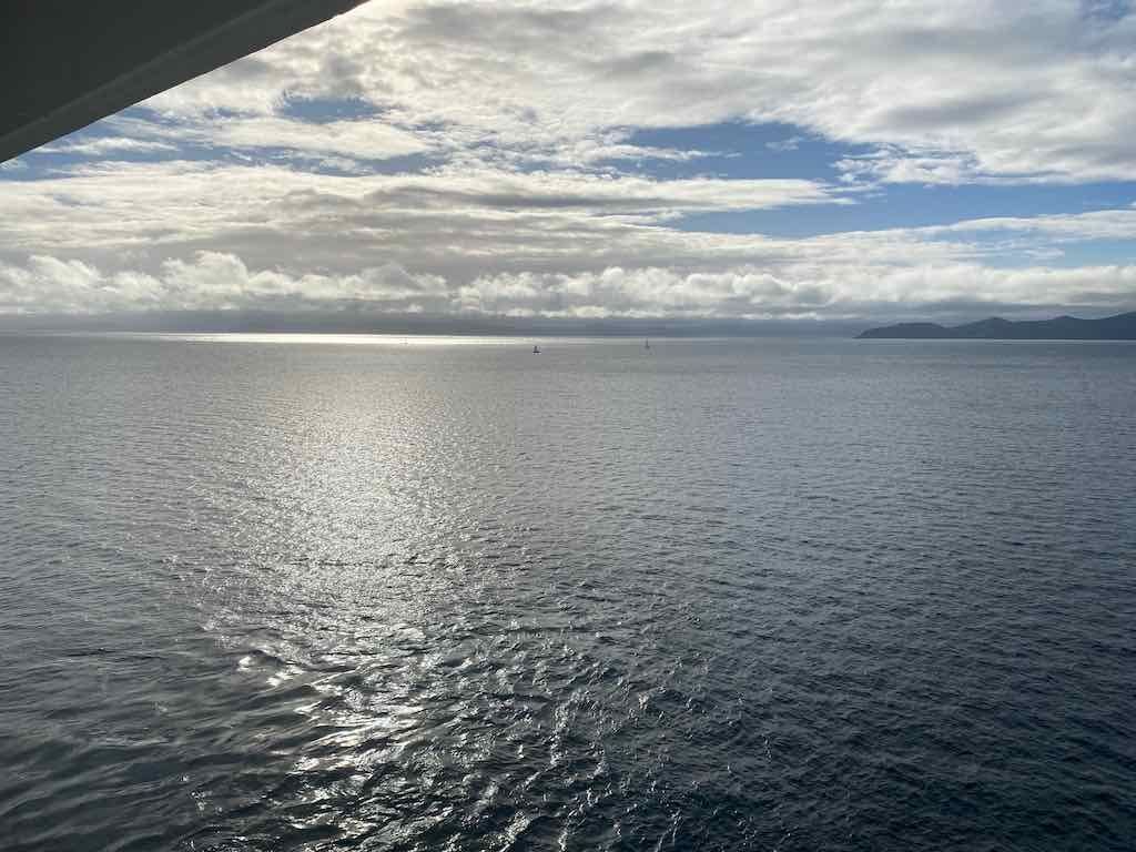 June 2026 : 10 Day Carinval Cruise - Cairns , Arlie Beach & Moreton Bay Island Image -6a54ae8ab9b8b