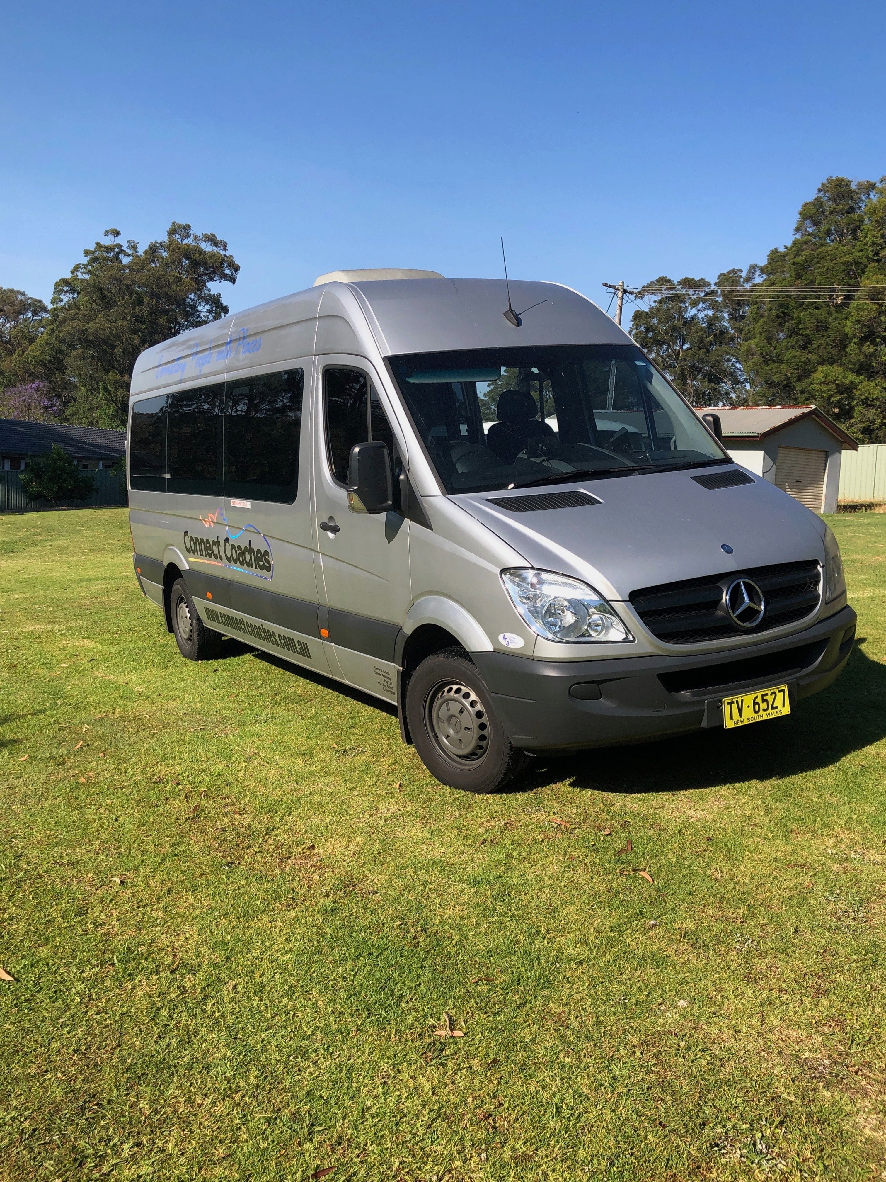 Please click here for further picture of our 14 Seat + Driver Mercedes Benz Sprinter