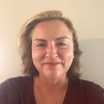 Shelley Kerr Shelley Kerr