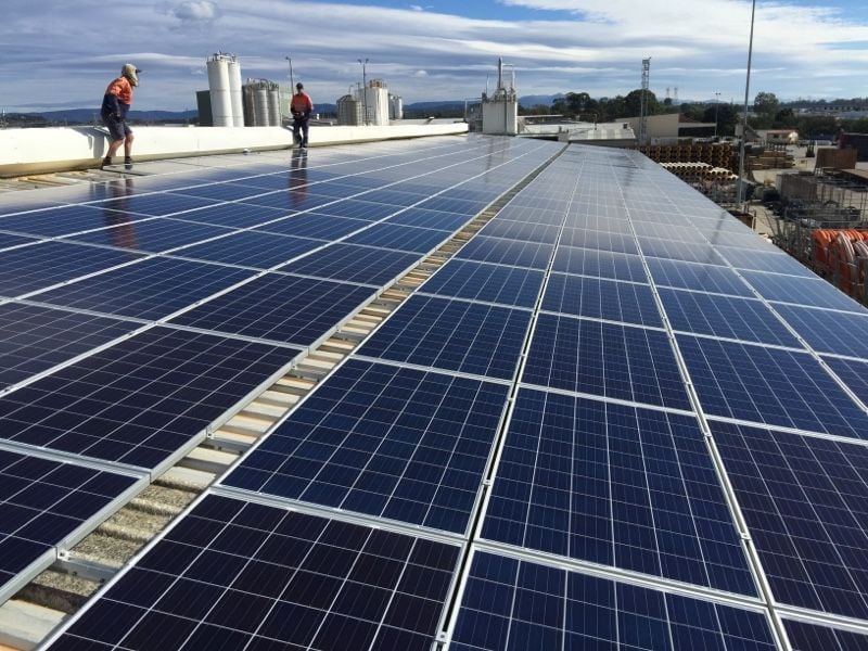 Commercial Solar Image -578f2079a04b9