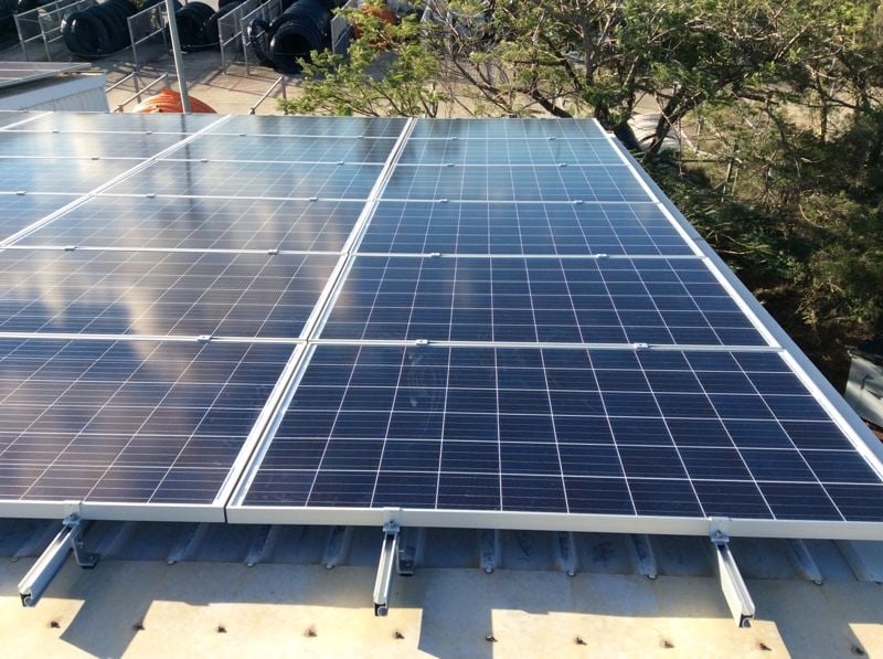 Commercial Solar Image -578f20bbb17ee