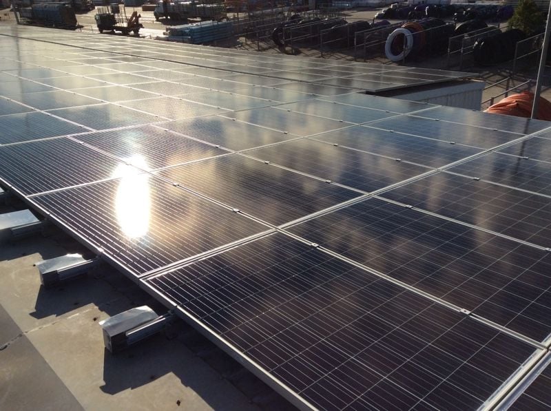 Commercial Solar Image -578f20c07b597