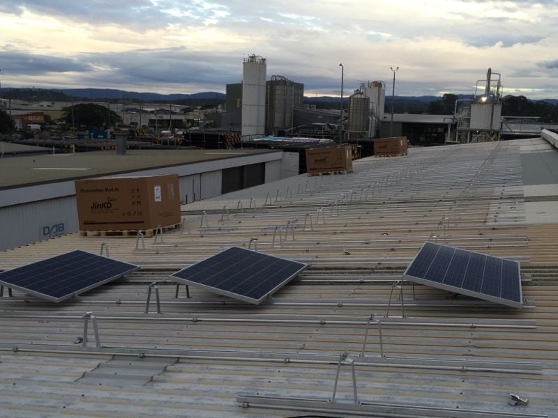 Commercial Solar Image -578f211dd10f7