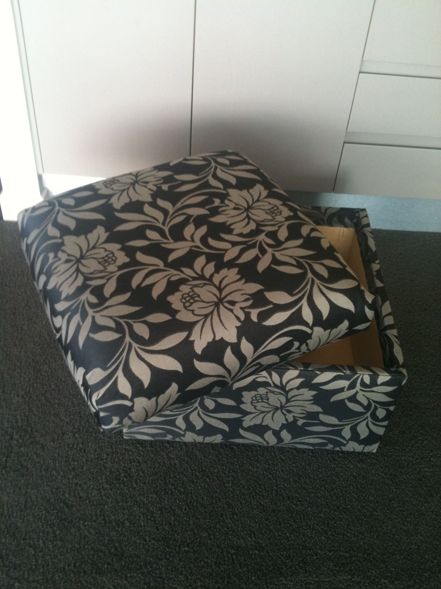 Opening Foot Stool Opening Foot Stool