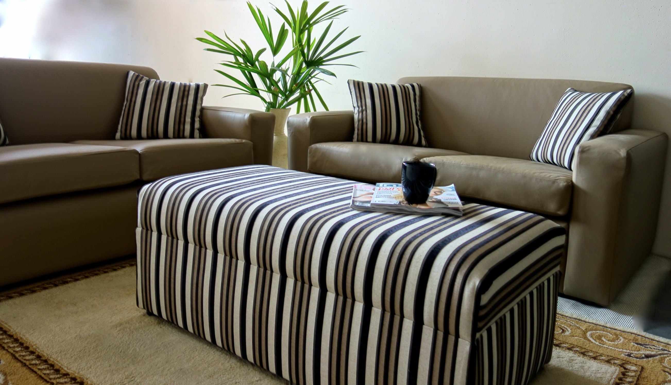 Customised Stool Box 2 Customised Stool Box 2