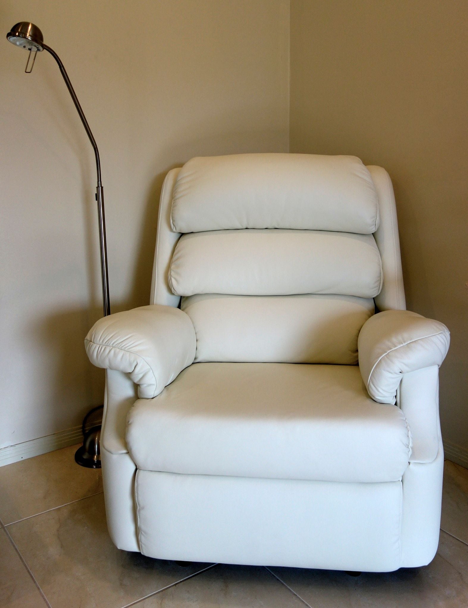 Low Back Recliner Low Back Recliner