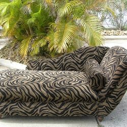 LOUNGE SUITES - OCCASIONAL CHAIRS - OTTOMANS - BED HEADS Image -65b8669cec08b