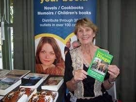 Caroline Glen Poetry Editor, Fellowship of Australian Writers Queensland (FAWQ)