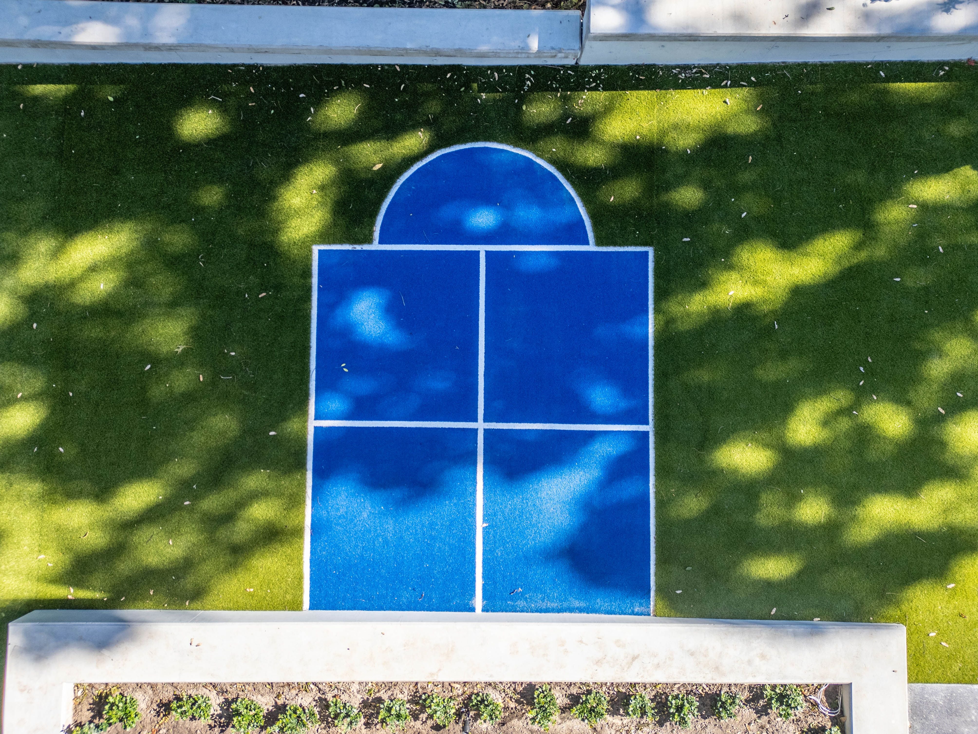 Benowa Gold Coast Image -6791df011961e