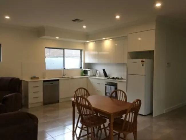 Photos - Toby's House Image -62ba66fcb6e4d