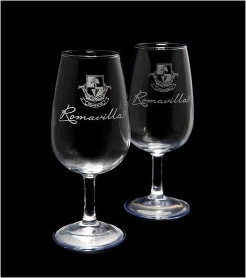 Browse our gallery of personalised and engraved glassware