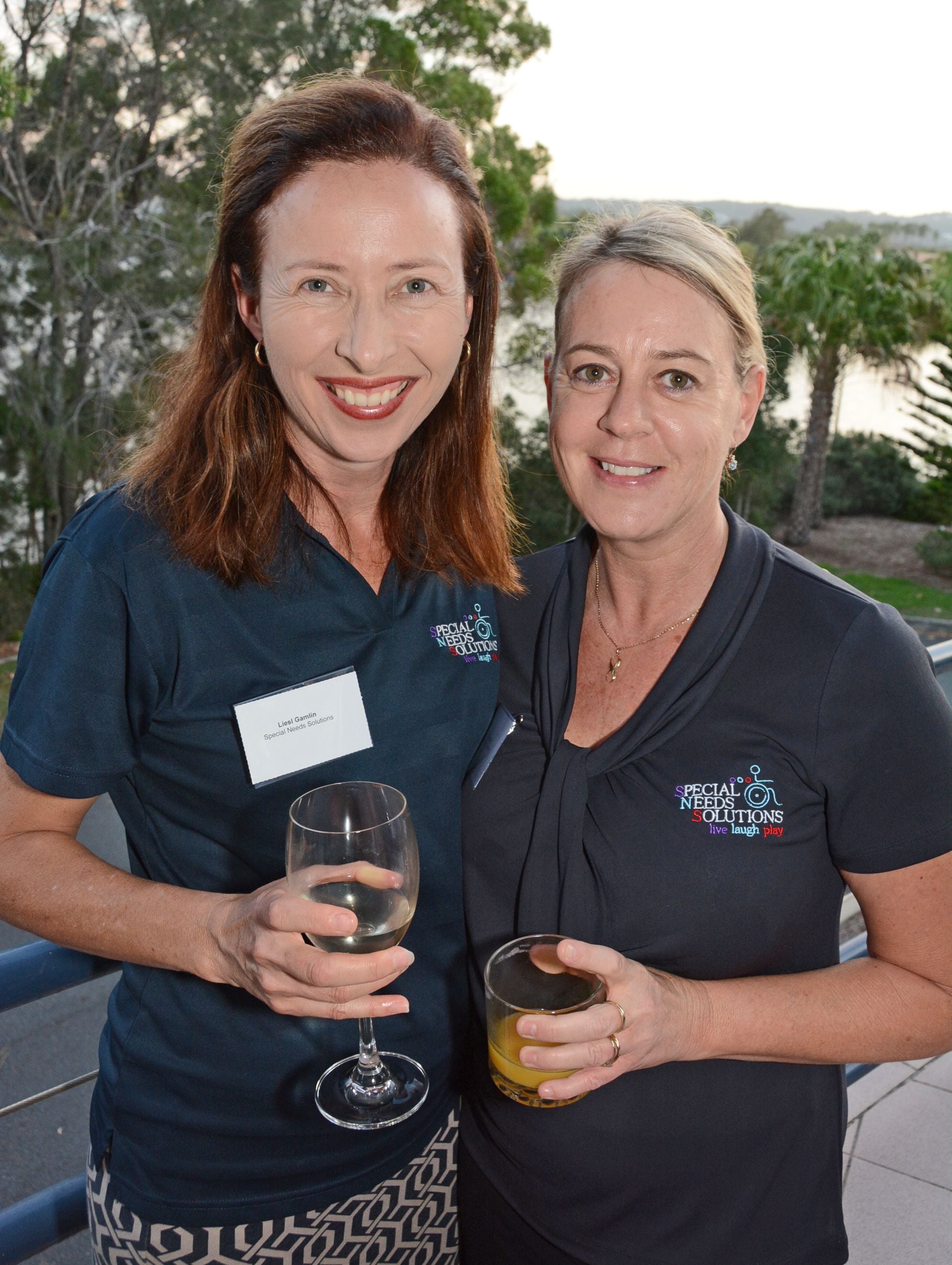 October 2017 Awards hosted by OntheNet Image -59f5757d9999d