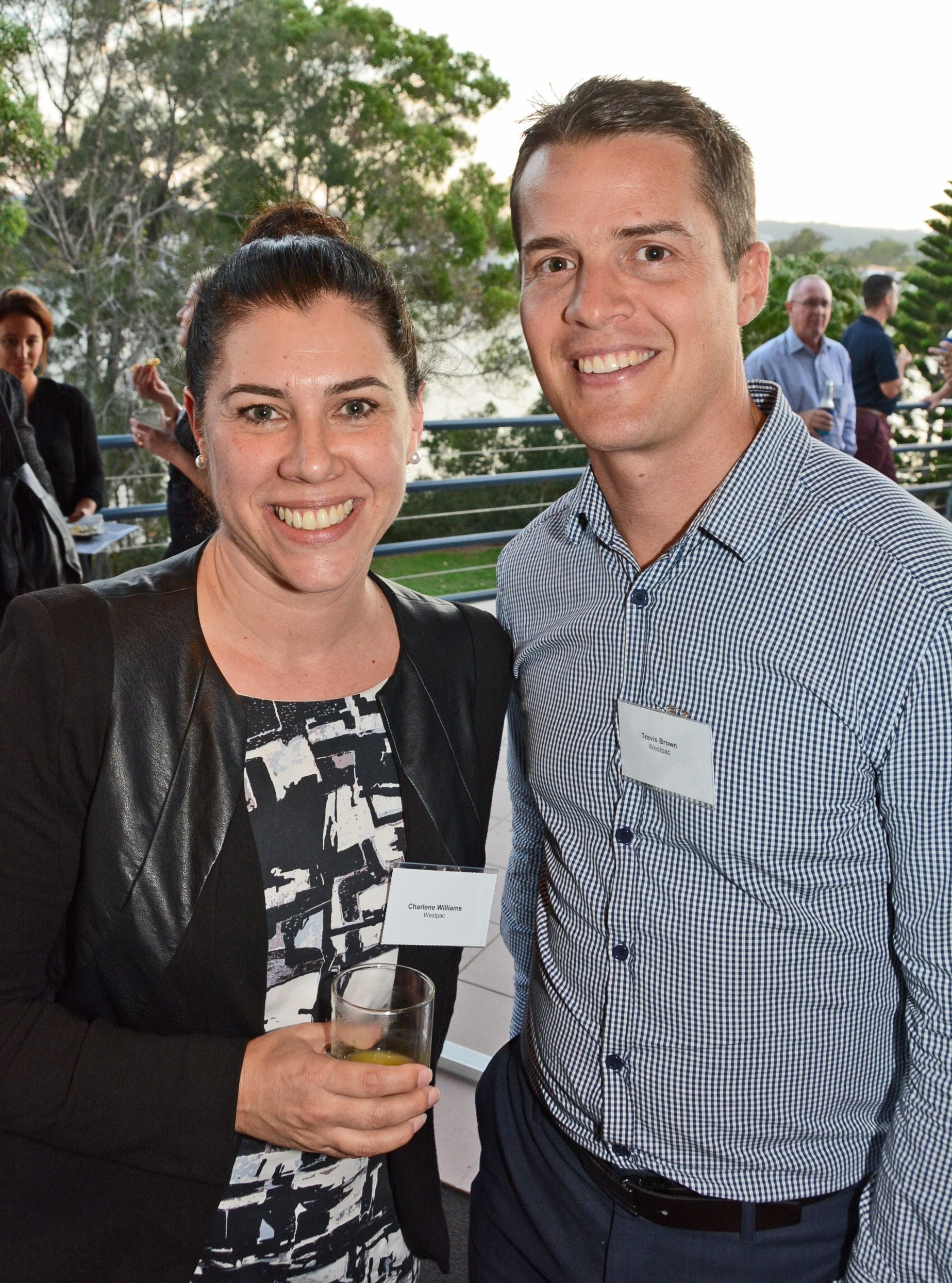 October 2017 Awards hosted by OntheNet Image -59f575bd3737c