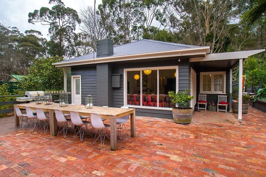 Bricks Gallery Image -5761f88fb49a2