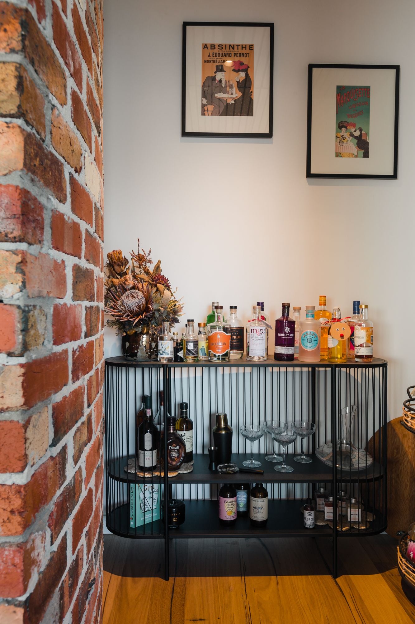 Herbert St Mornington - Red Blue Clinkers Image -63e1dcdacb68c