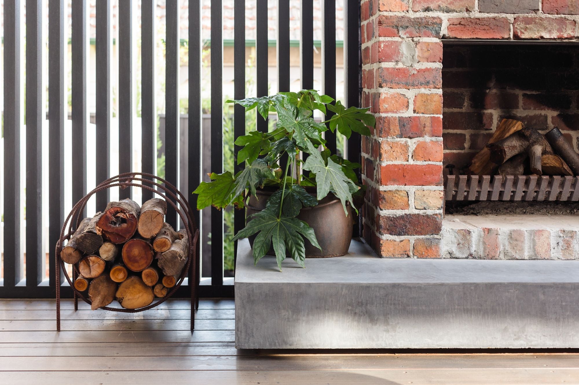 Herbert St Mornington - Red Blue Clinkers Image -63e1dcdb62511