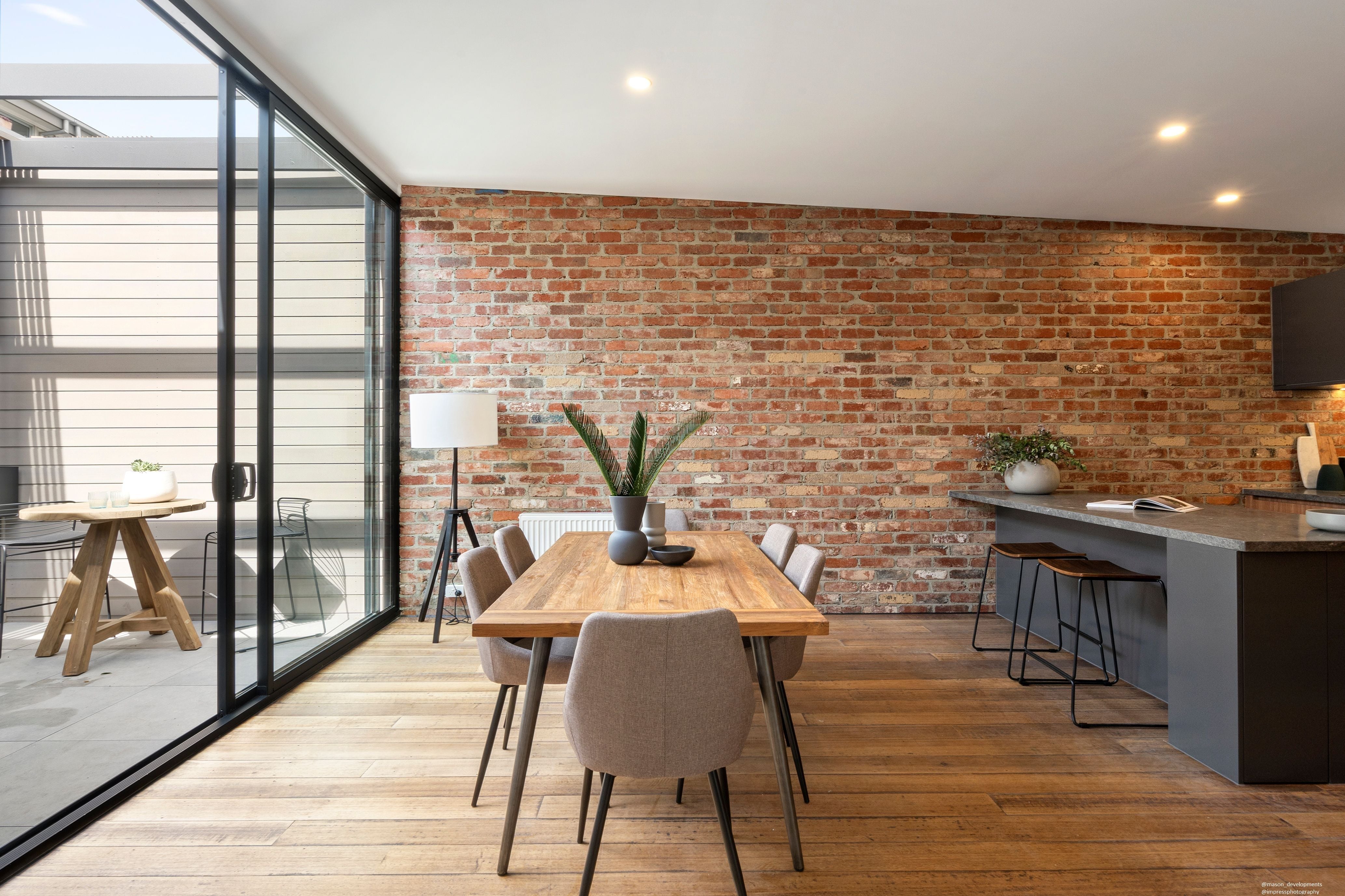 Leveson Place - Face Reds & Red/Blue Clinkers Image -63e2e8bcac1c2