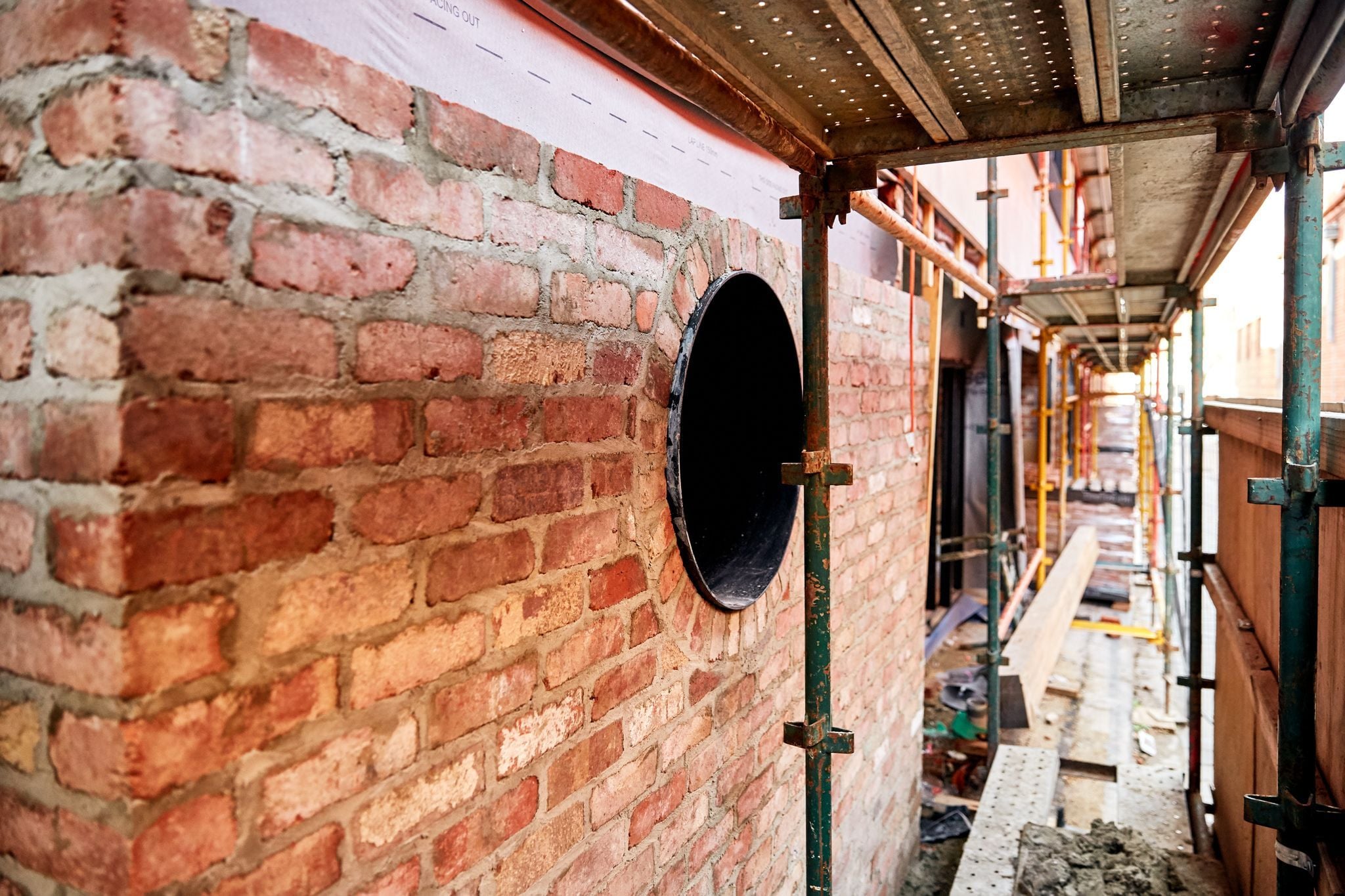 Leveson Place - Face Reds & Red/Blue Clinkers Image -63e2e8cca466a