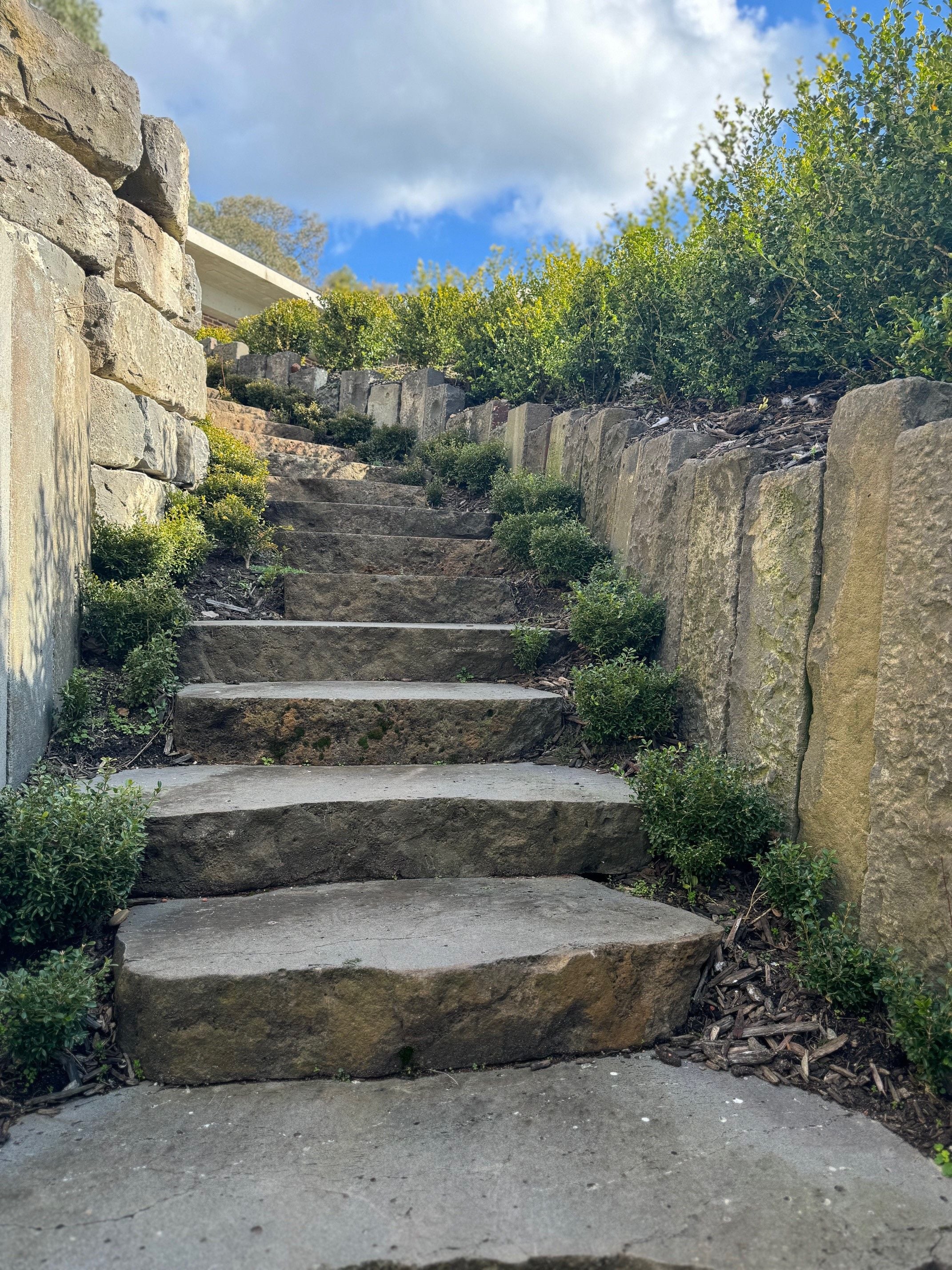 Bluestone plinths Bluestone Pitchers and Plinths Image -6979c5217e369