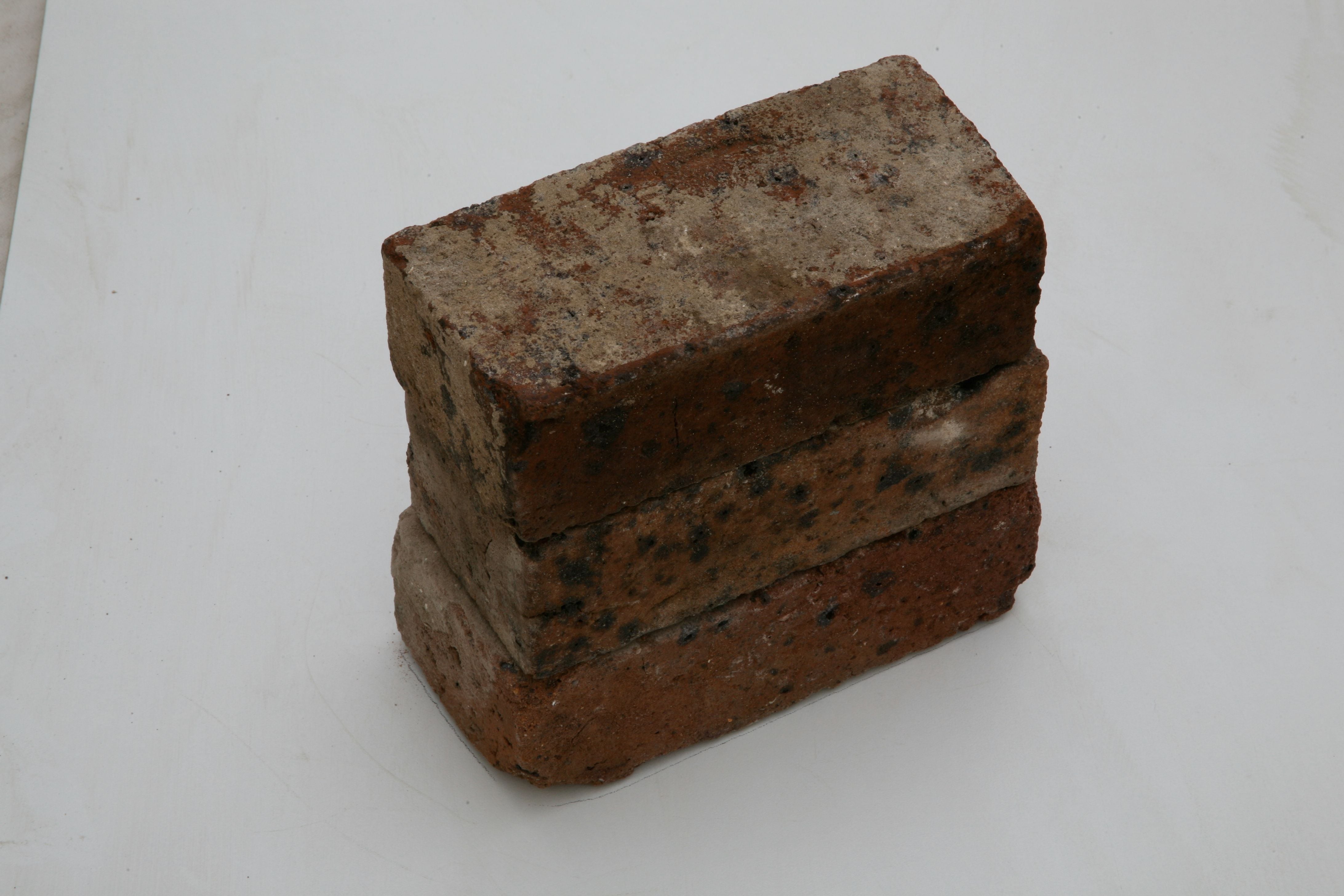Hawthorn Black Bricks Hawthorn Black Bricks