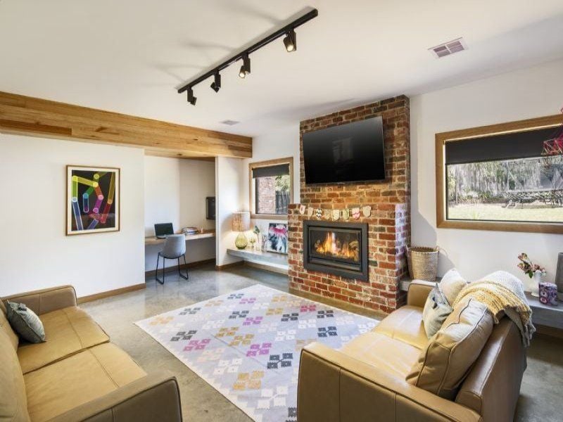 Brick Fireplaces Image -6a2894565641f