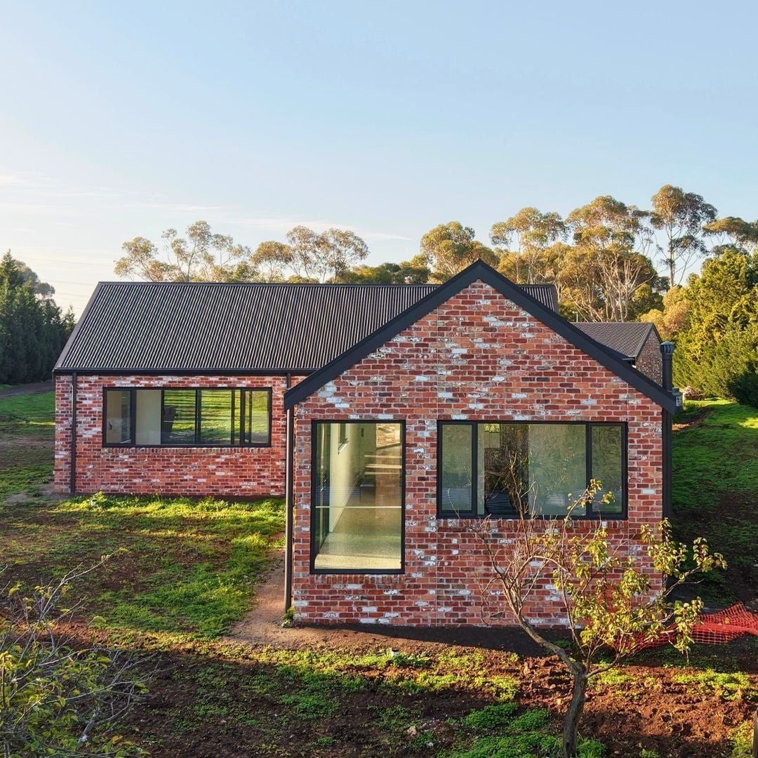 Derbyshire Homes - Rustics and Clinkers Image -6abf256113c37