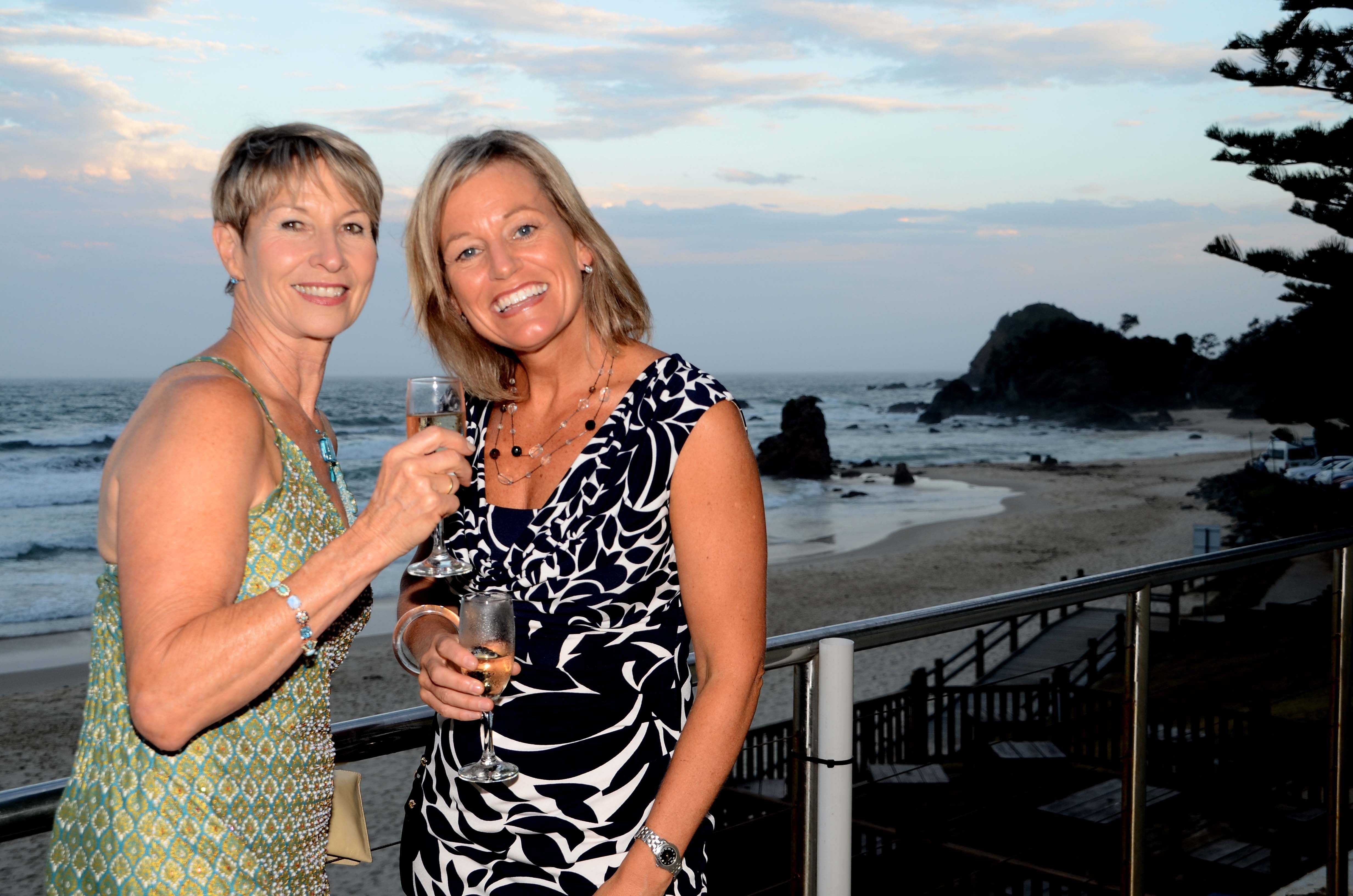 HBWN 15th Birthday Celebration November 2014 Image -5510acb195c05