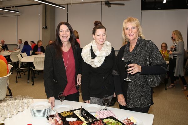 2019 Become A Leader Within Your Business and in Market Image -5cf4625a727a4