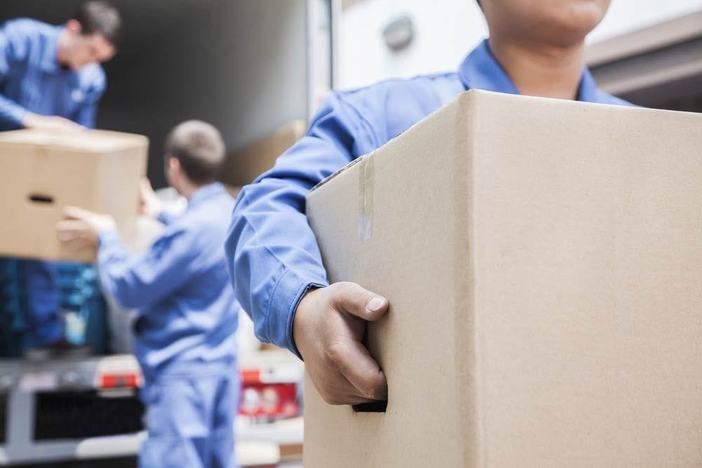 5 things to pack first when using a removal truck