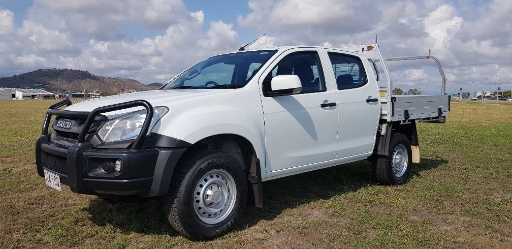 dual cab ute for hire in cairns, mount isa and townsville