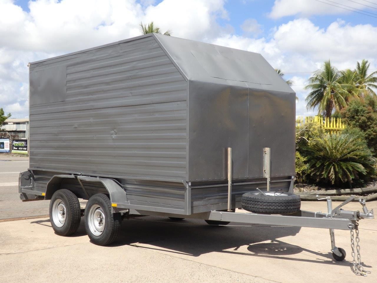 car trailer rental