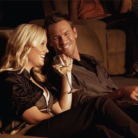 ADD A SPLASH OF HOLLYWOOD TO YOUR EVENT