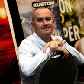 BILLABONG ROCKS WITH UNIVERSAL DEAL