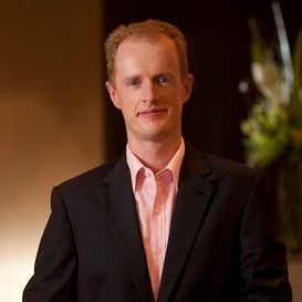 NEW BOSS FOR SURFERS PARADISE HILTON