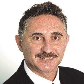 SARROFF TO STEP DOWN TO FOCUS ON MAYORAL JOB