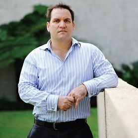 ARCHITECT BUILDS ON HIS GRASSROOTS VALUES
