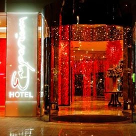 VALLEY HOTEL HAS VICTORY IN ITS SIGHTS