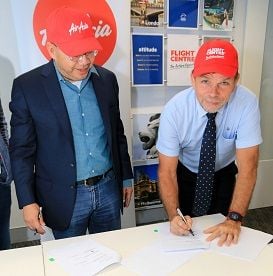 FLIGHT CENTRE FORGES NEW CONNECTION WITH ASIA