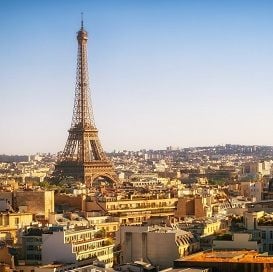 RESILIENT TRAVELLERS HEADING BACK TO FRANCE