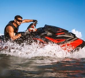 PERFORMANCE BOATS MAKE MARK AT COAST BOAT SHOWS