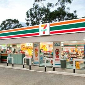 7-ELEVEN SACKS WAGE PANEL FOR INTERNAL INVESTIGATION