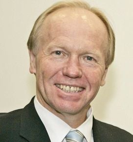 PETER BEATTIE TAKES TOP JOB AT COMMONWEALTH GAMES