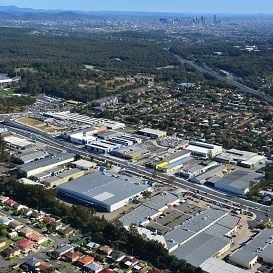 HARVEY NORMAN BUYS MACGREGOR SITE