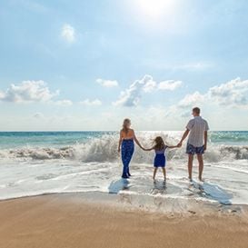 QUEENSLAND CITIES CEMENT TOURISM HOTSPOT STATUS