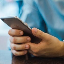 TPG TO BUILD AUSTRALIA'S FOURTH MOBILE NETWORK