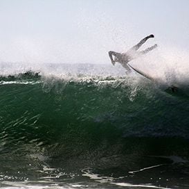 ASSET SALES ON THE CARDS FOR E-TAILER SURFSTITCH AS LEGAL COSTS LOOM