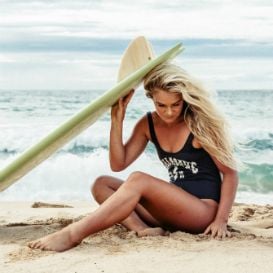 BILLABONG POSTS ANOTHER LOSS BUT SAYS IT'S PADDLING TOWARDS SAFER WATERS