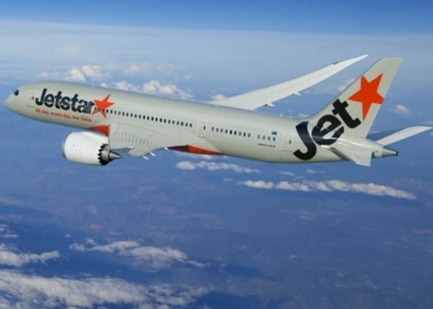 ACCC takes Jetstar to court for misleading refund claims