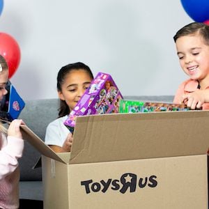 Toys 'R' Us returns to Australian shores